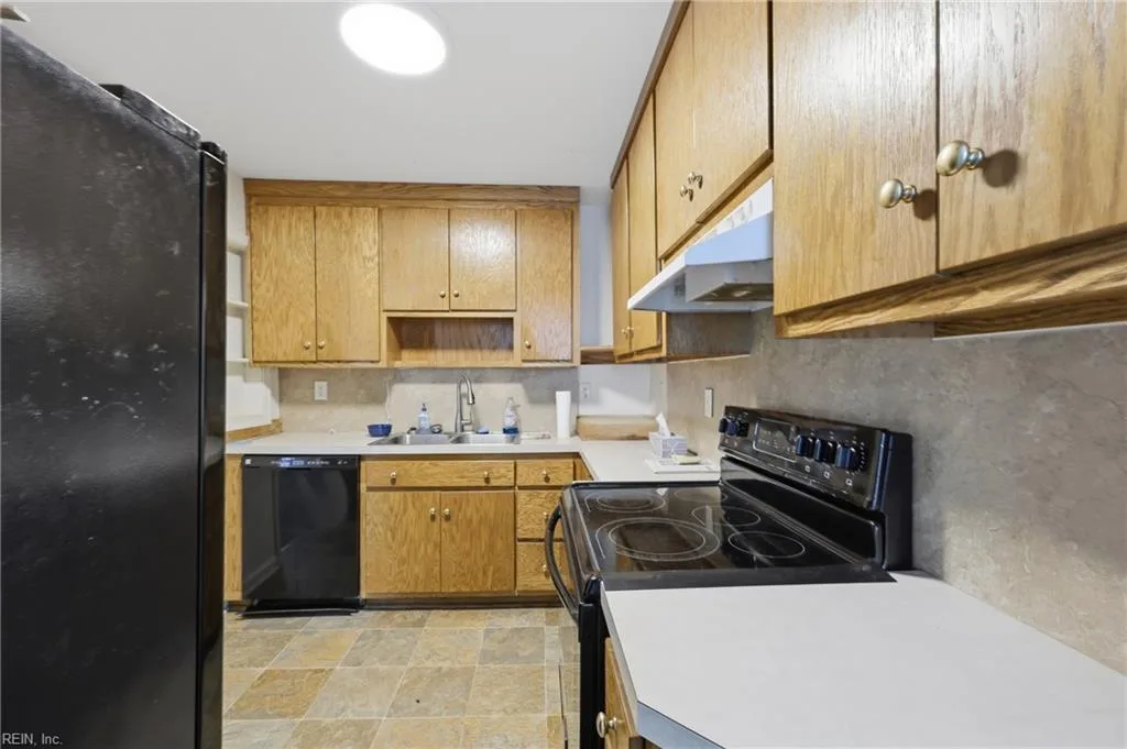 6 Thornrose AVE, HAMPTON VA 23669 thumb 6