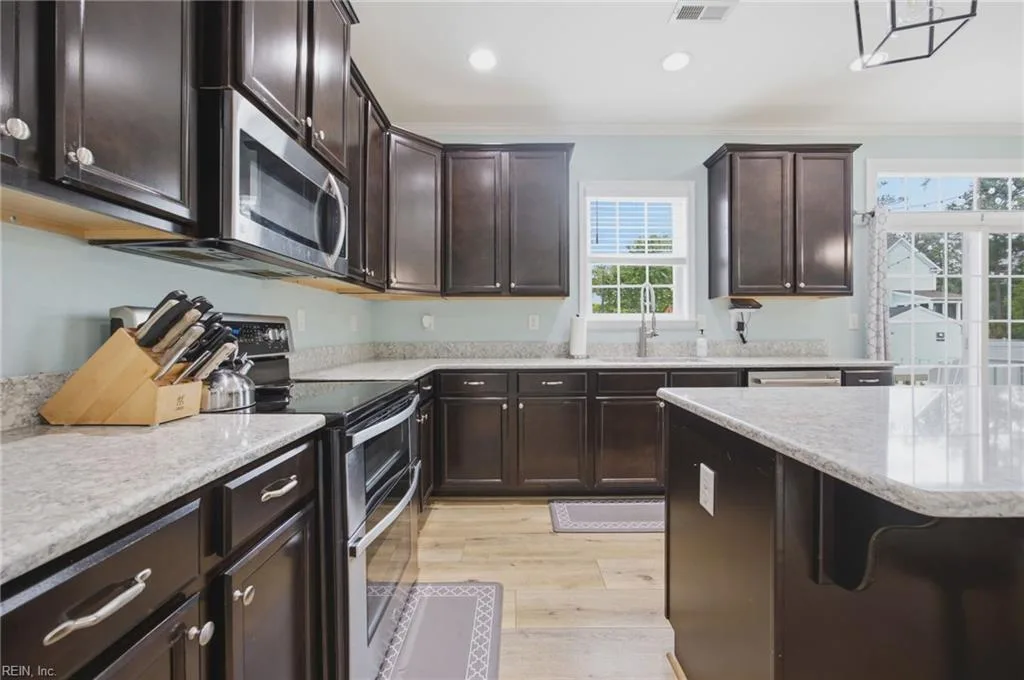 1937 Flintshire DR, CHESAPEAKE VA 23323 thumb 12