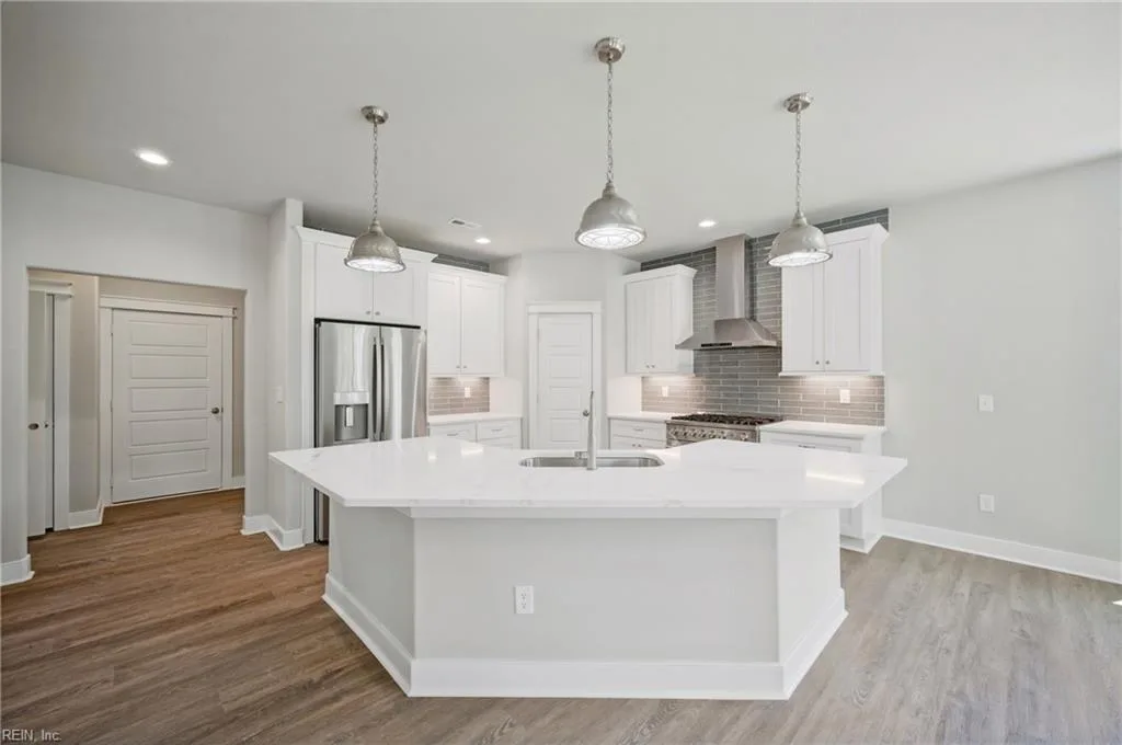 403 Pointe Vista DR, ELIZABETHCITY NC 27909 thumb 11