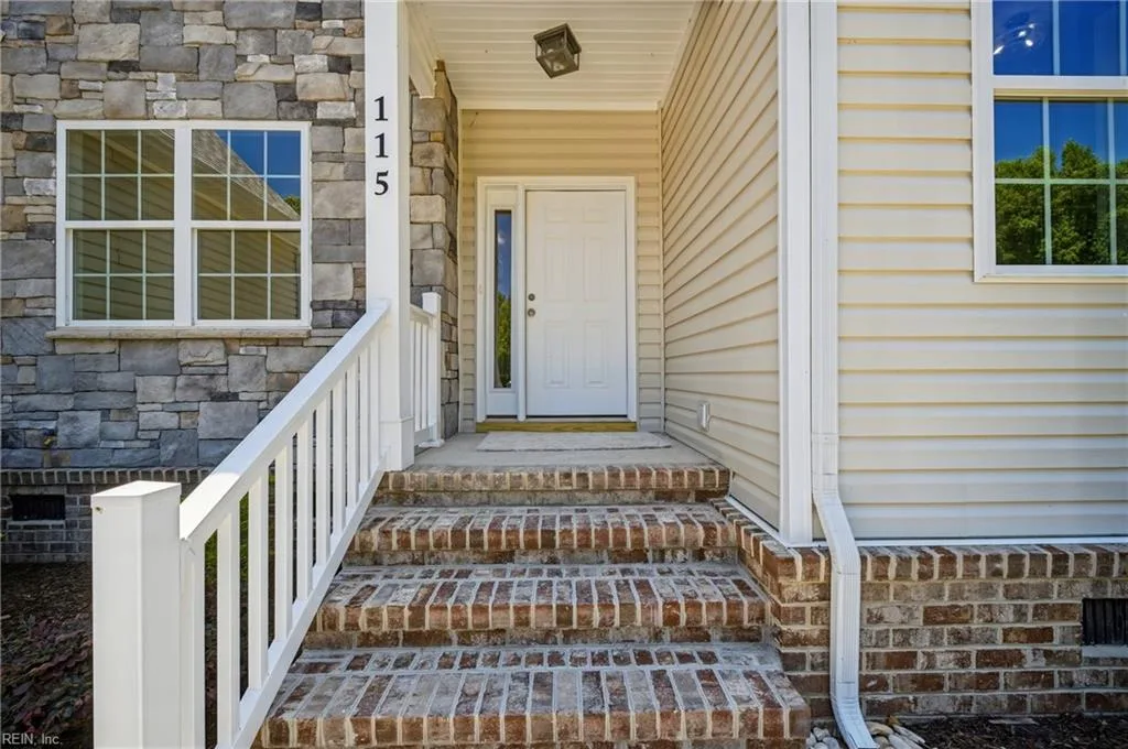 403 Pointe Vista DR, ELIZABETHCITY NC 27909 thumb 6