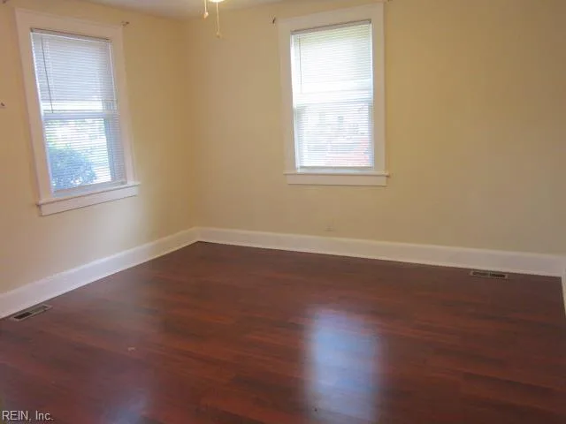 1111 Elk AVE, NORFOLK VA 23518 thumb 11