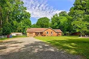 2448 Johnstown RD, CHESAPEAKE VA 23322 thumb 5