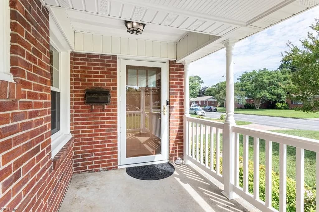33 Saint Albans DR, HAMPTON VA 23669 thumb 6