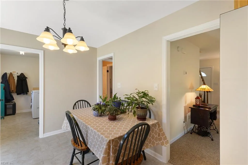 5279 Hickory Fork RD, GLOUCESTER VA 23061 thumb 10