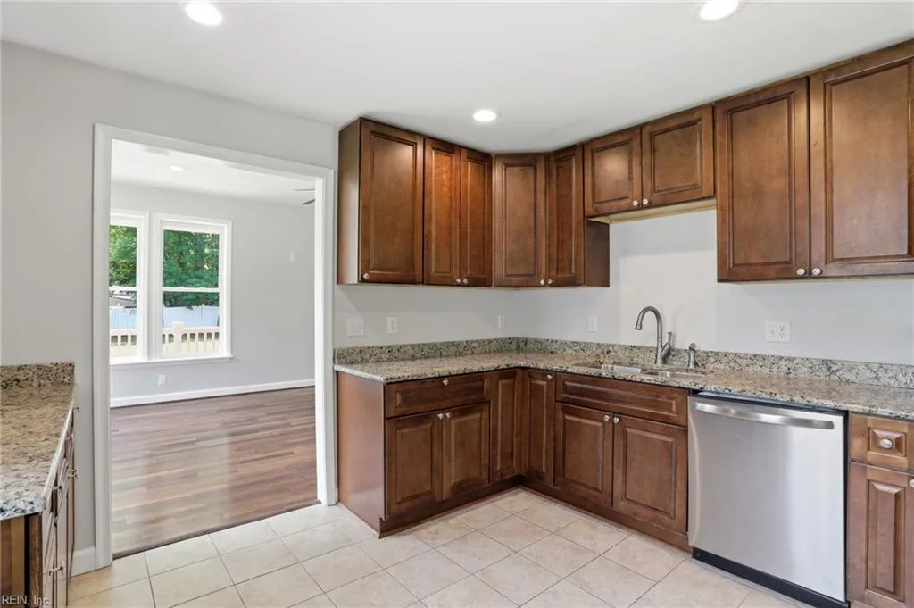 7609 Beechwood DR, LANEXA VA 23089 thumb 8