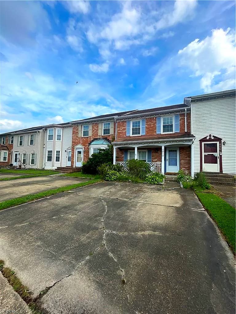 4859 Woods Edge RD, VIRGINIA BEACH VA 23462 - Photo 4