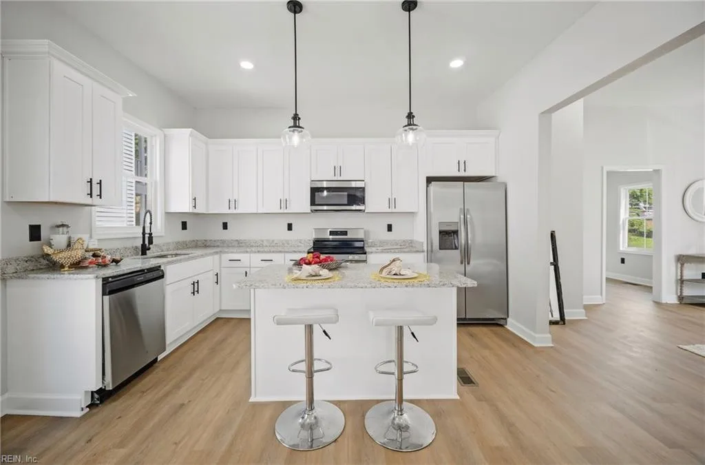 208 Clay ST, SUFFOLK VA 23434 thumb 7