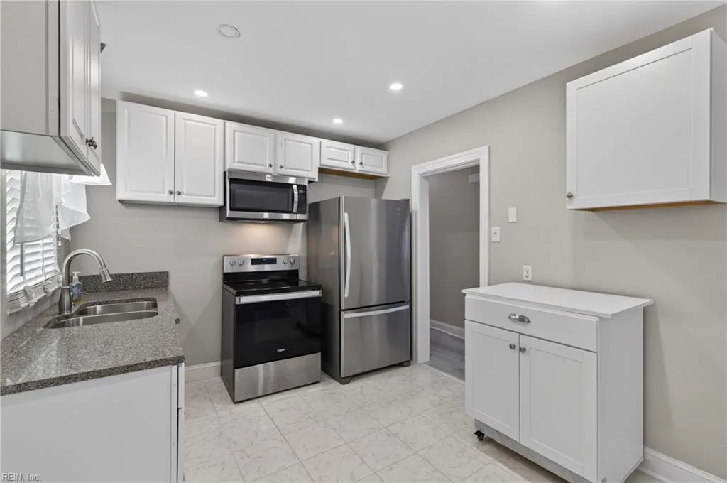 1132 Orcutt AVE, NEWPORTNEWS VA 23607 thumb 12