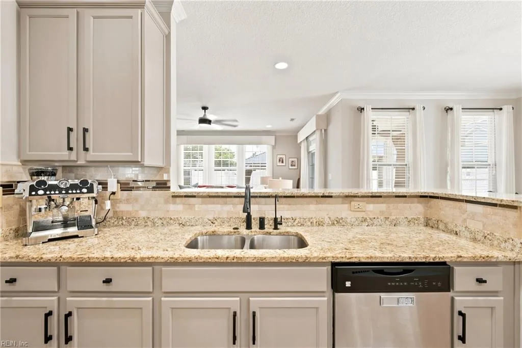 2082 Piedmont RD, SUFFOLK VA 23435 thumb 12