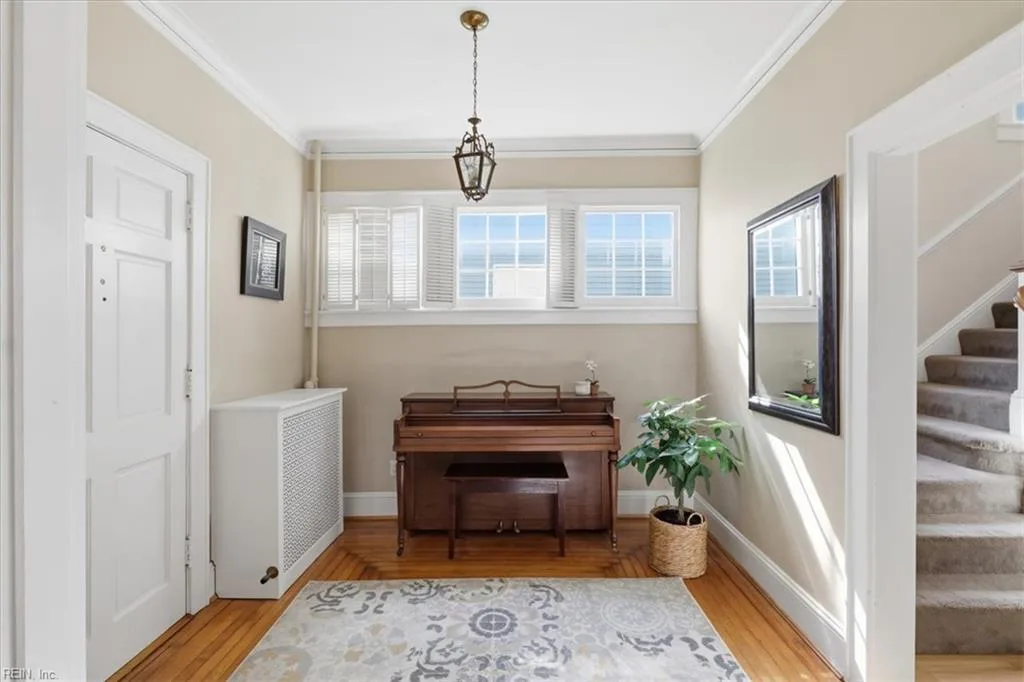 1027 Cambridge CRES, NORFOLK VA 23508 thumb 7