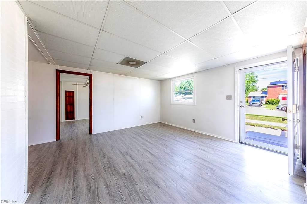 1930 Demetro DR, HAMPTON VA 23663 thumb 7