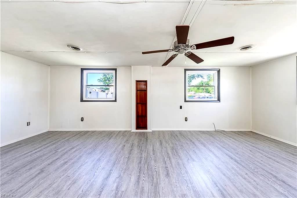 1930 Demetro DR, HAMPTON VA 23663 thumb 8