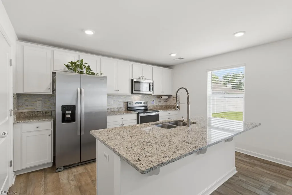 520 Bridgeway CT, WESTPOINT VA 23181 thumb 9
