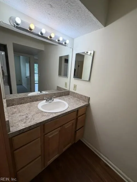 8 Wells CT, HAMPTON VA 23666 thumb 11