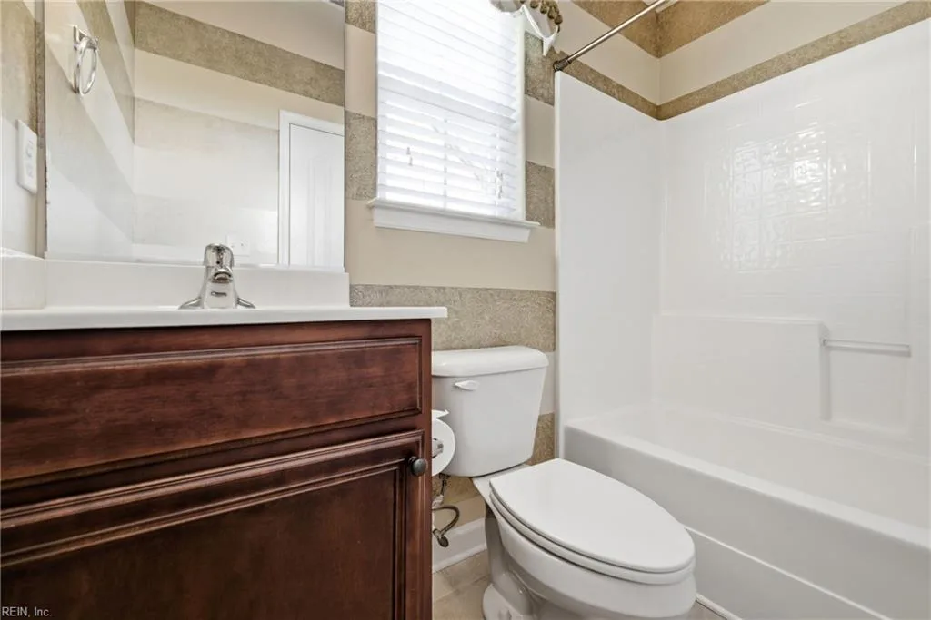 509 Hanbury RD W, CHESAPEAKE VA 23322 thumb 12