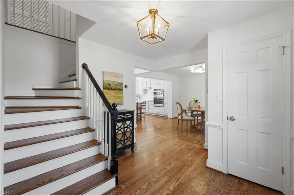 960 Lindsley DR, VIRGINIABEACH VA 23454 thumb 6