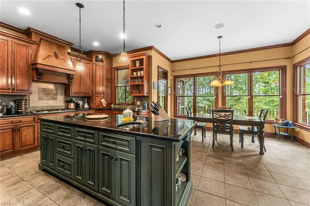 20586 Seahawk LNDG, SMITHFIELD VA 23430 thumb 10