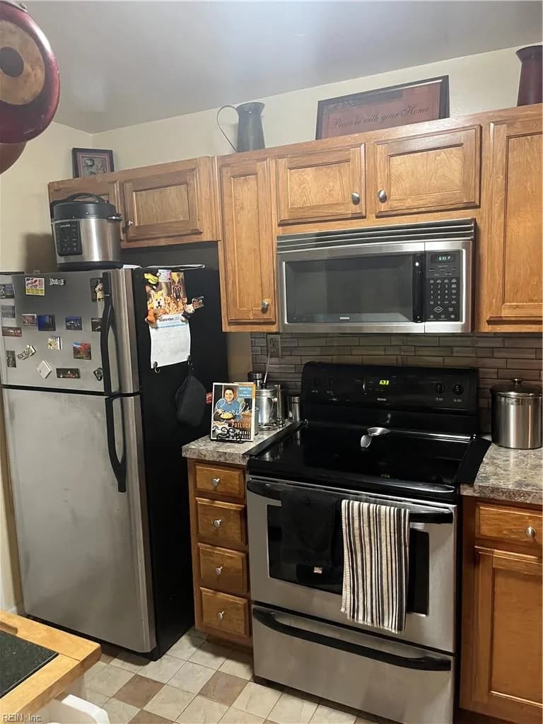 413 Savage DR #C, NEWPORTNEWS VA 23602 thumb 9