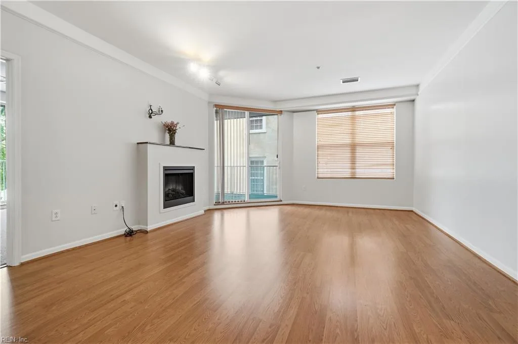 249 W Freemason ST #206, NORFOLK VA 23510 thumb 9
