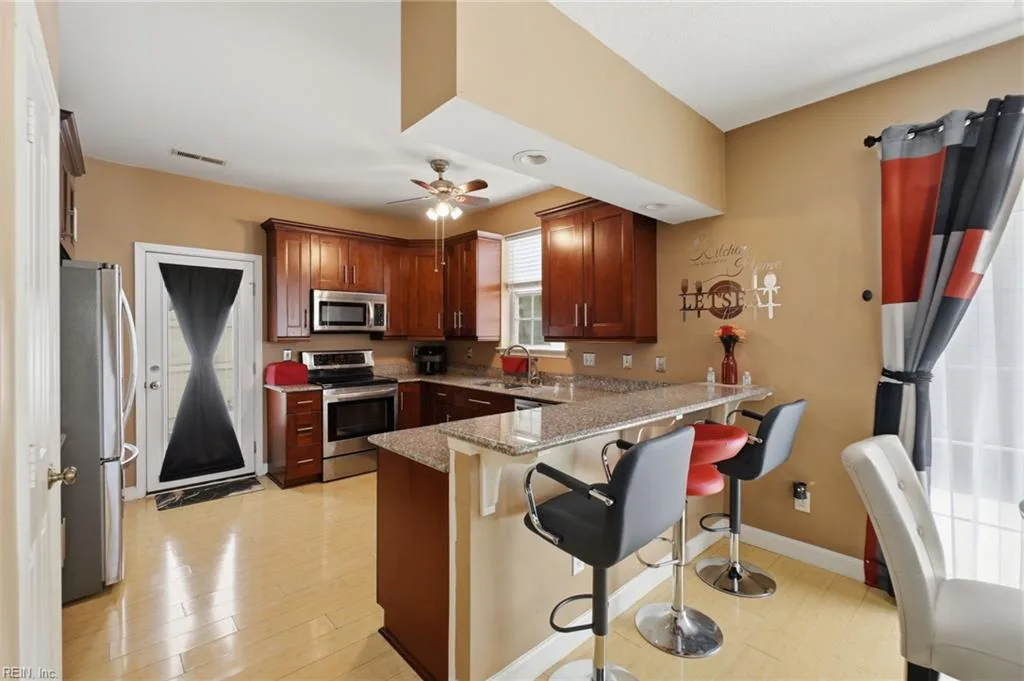1519 Tallwood CIR, CHESAPEAKE VA 23320 thumb 7