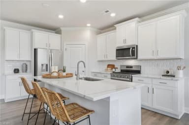 300 Riverview RD, CHESAPEAKE VA 23322 thumb 7