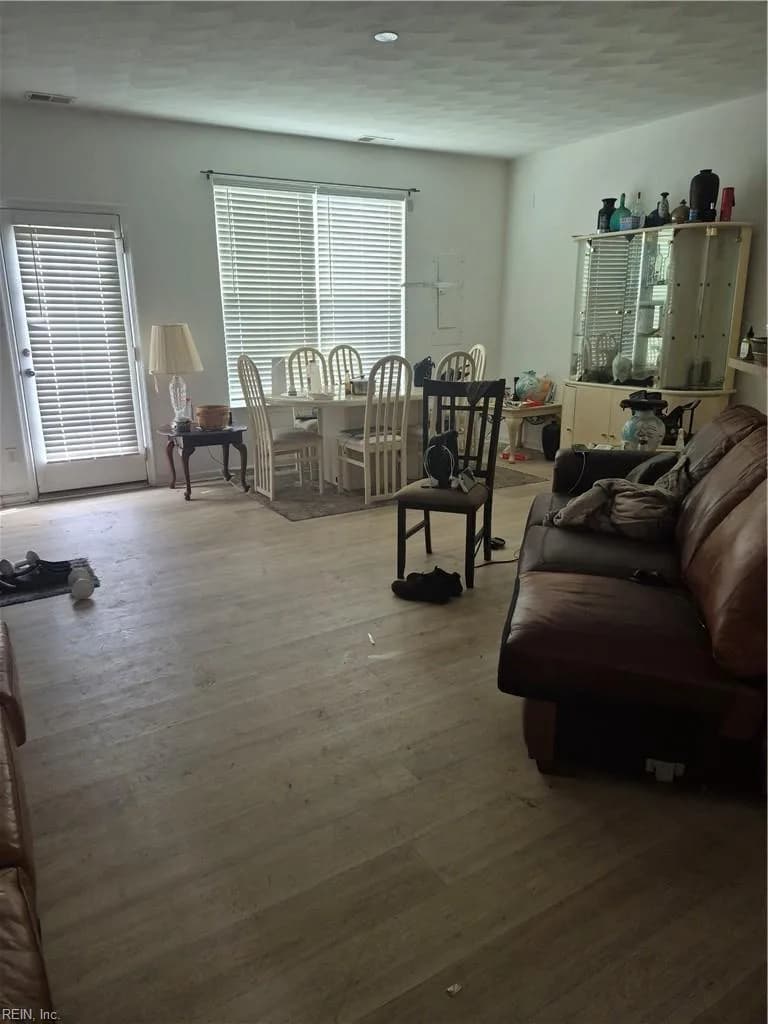 22 Frazier CT, HAMPTON VA 23666 thumb 11