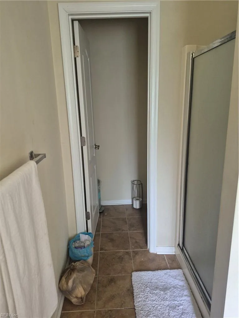22 Frazier CT, HAMPTON VA 23666 thumb 6