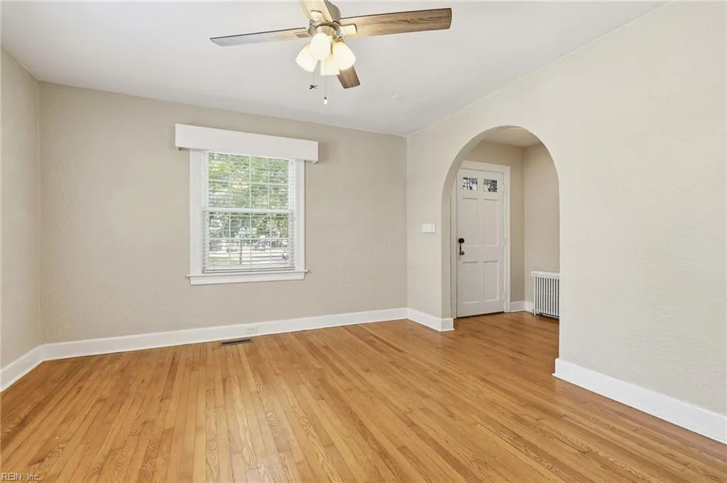 5215 Argall AVE, NORFOLK VA 23508 thumb 7