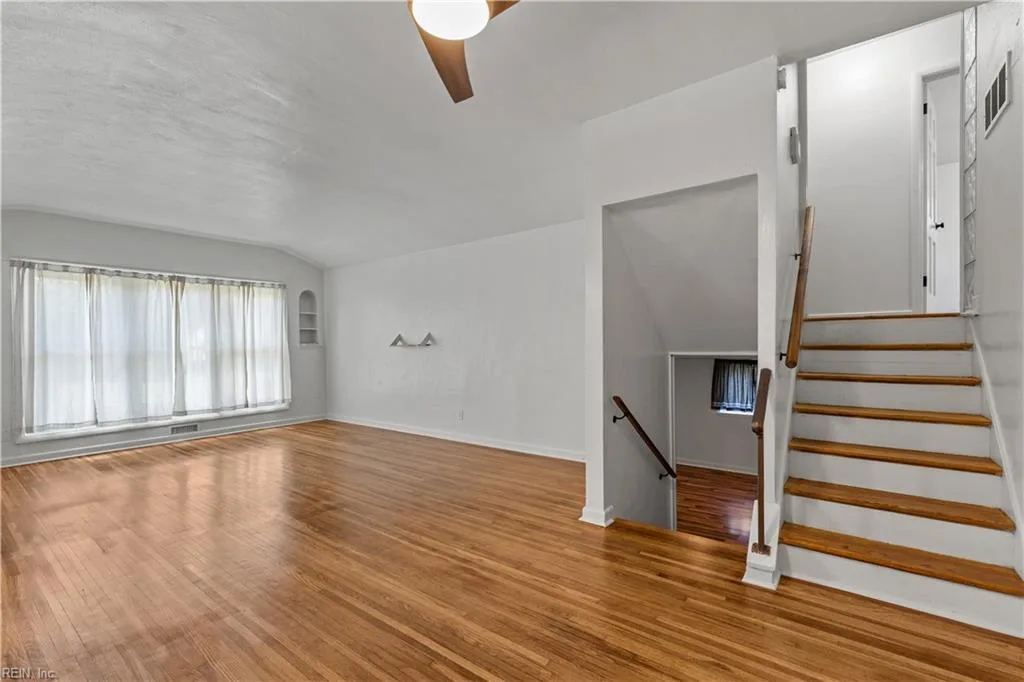 4524 Woolsey ST, NORFOLK VA 23513 thumb 8