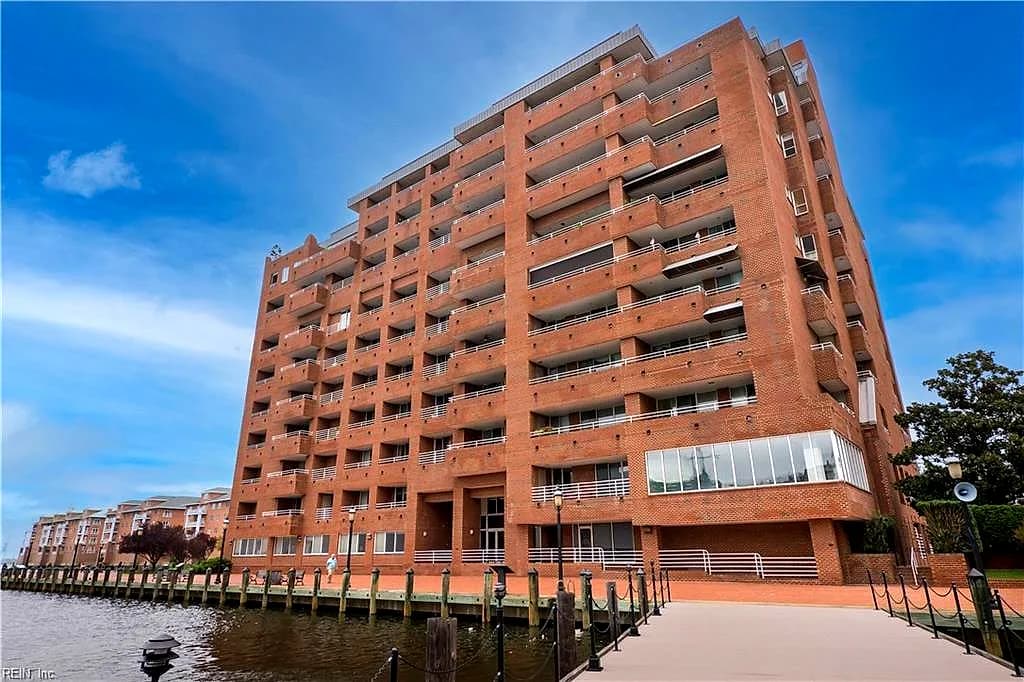 215 Brooke AVE #510, NORFOLK VA 23510 - Main photo