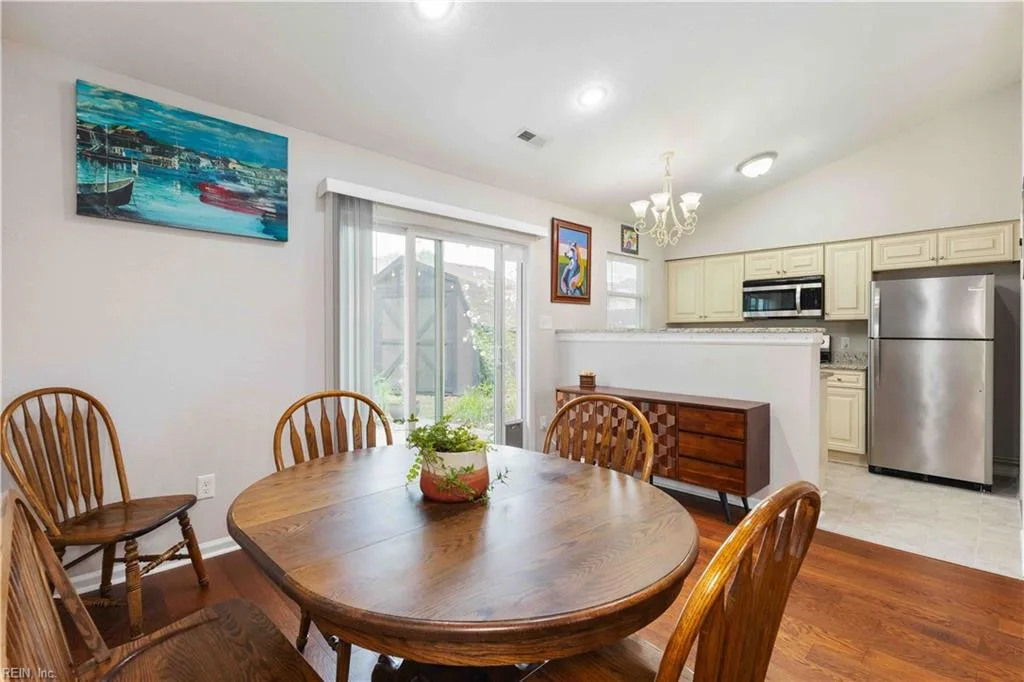 3806 Sugar Creek CIR, PORTSMOUTH VA 23703 thumb 10