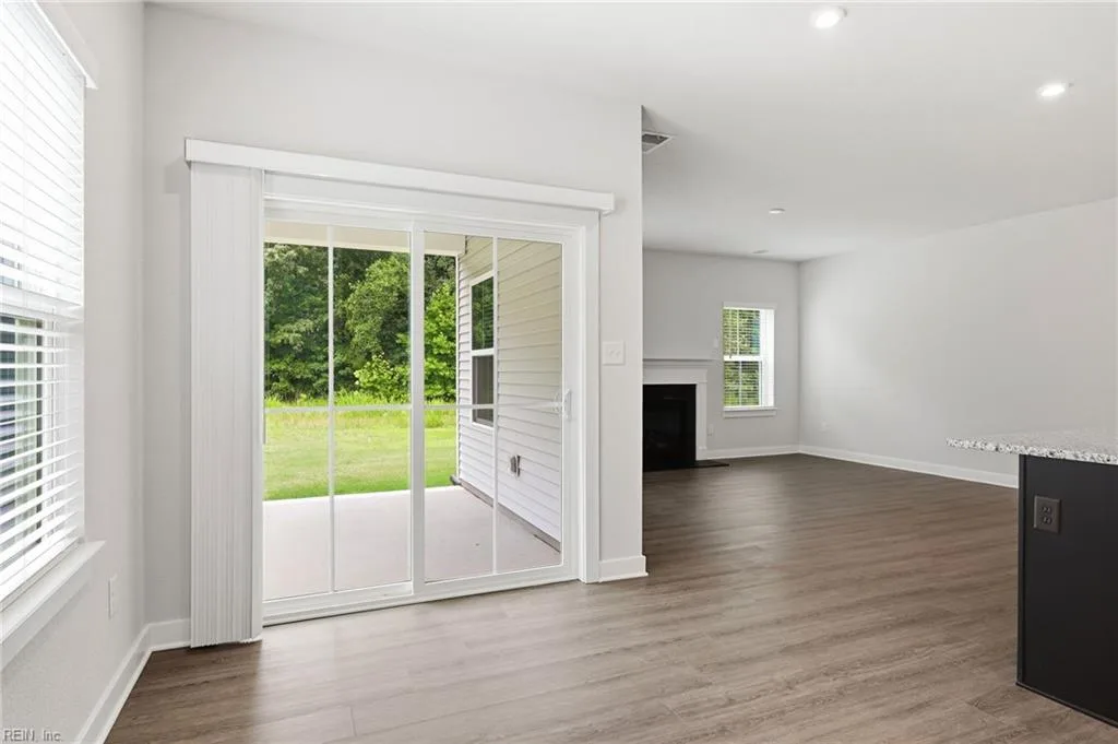 2101 Mainsail DR, CARROLLTON VA 23314 thumb 12