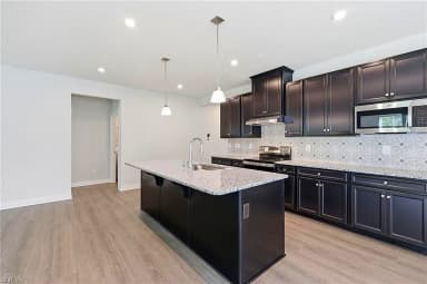 2101 Mainsail DR, CARROLLTON VA 23314 thumb 9