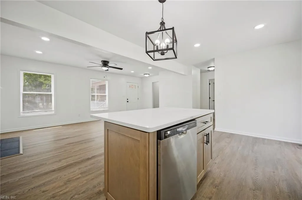 117 Gawain DR, NEWPORTNEWS VA 23602 thumb 10