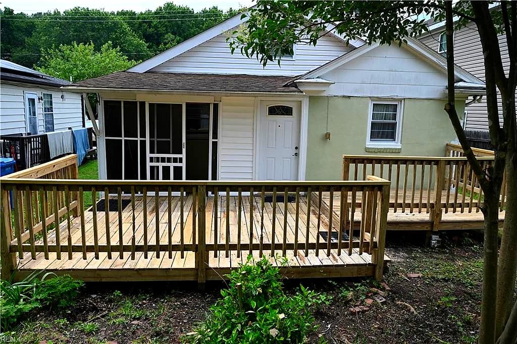1811 Hoover AVE, CHESAPEAKE VA 23324 - Photo 3