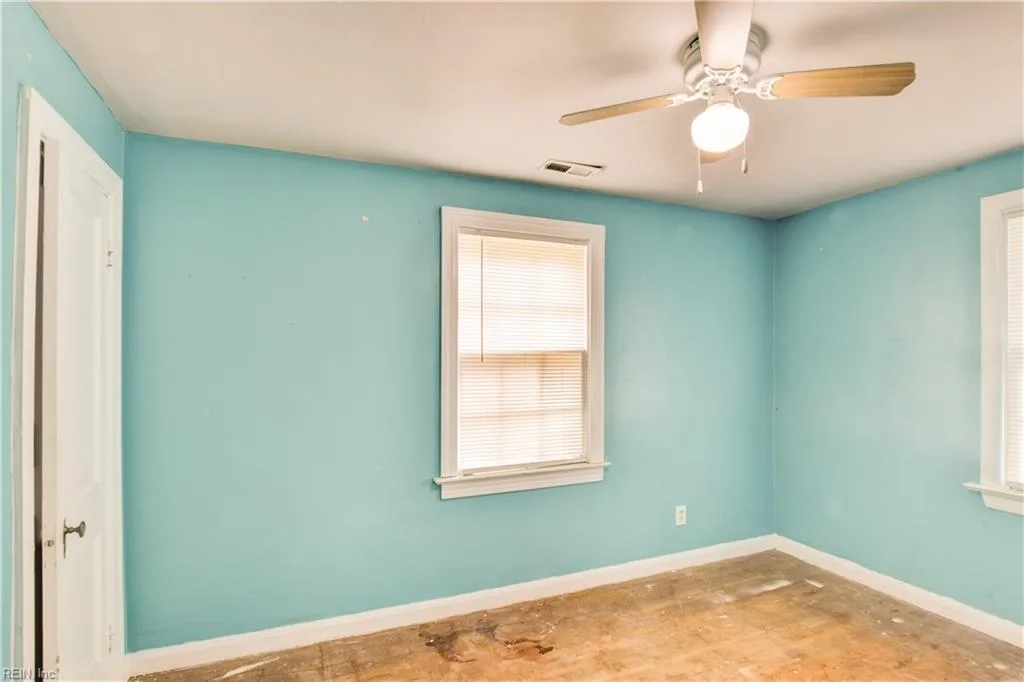 704 James DR, NEWPORTNEWS VA 23605 thumb 11