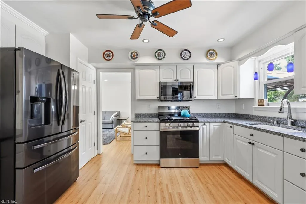 2500 Butler LN, VIRGINIABEACH VA 23456 thumb 11