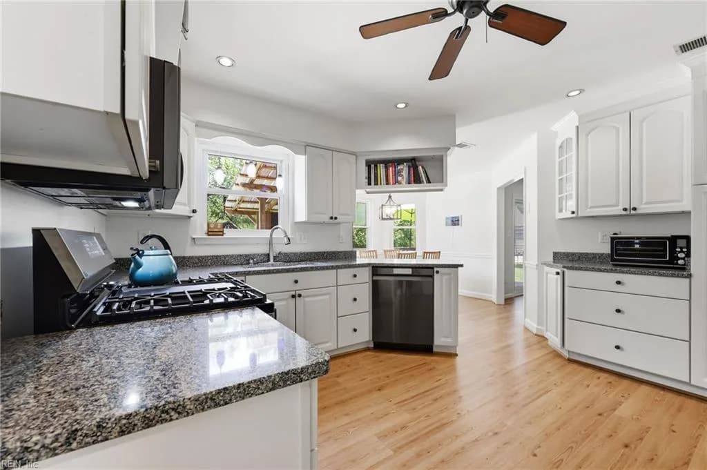 2500 Butler LN, VIRGINIABEACH VA 23456 thumb 12