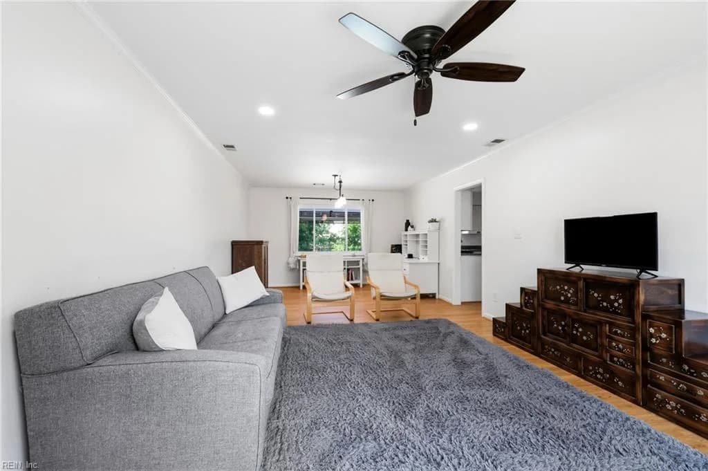 2500 Butler LN, VIRGINIABEACH VA 23456 thumb 8