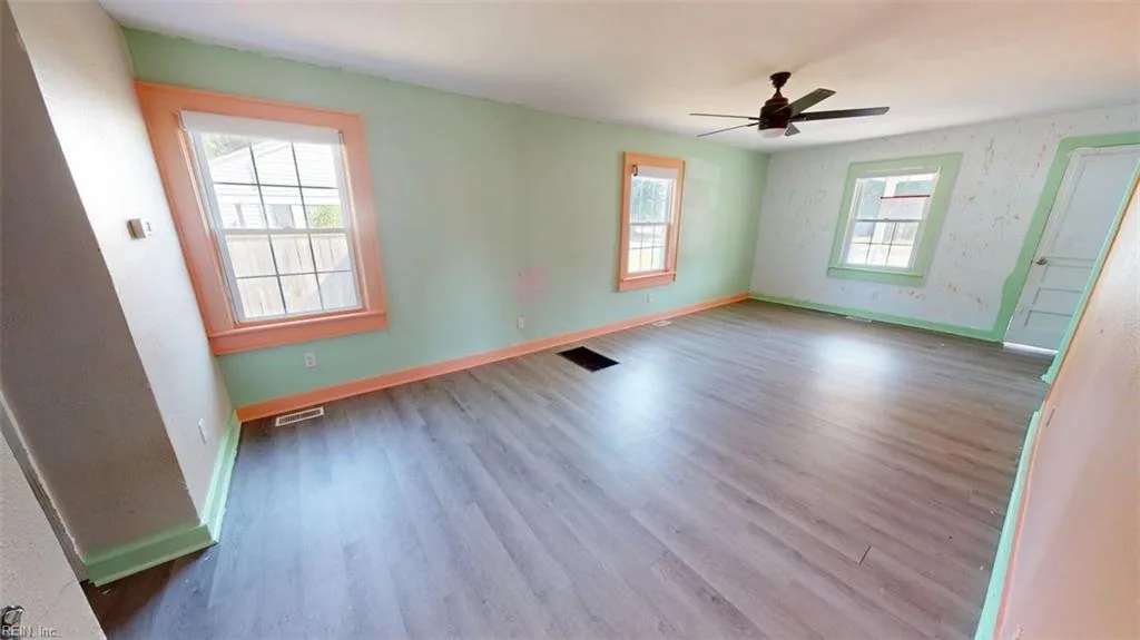 307 Elizabeth ST, SUFFOLK VA 23434 thumb 7