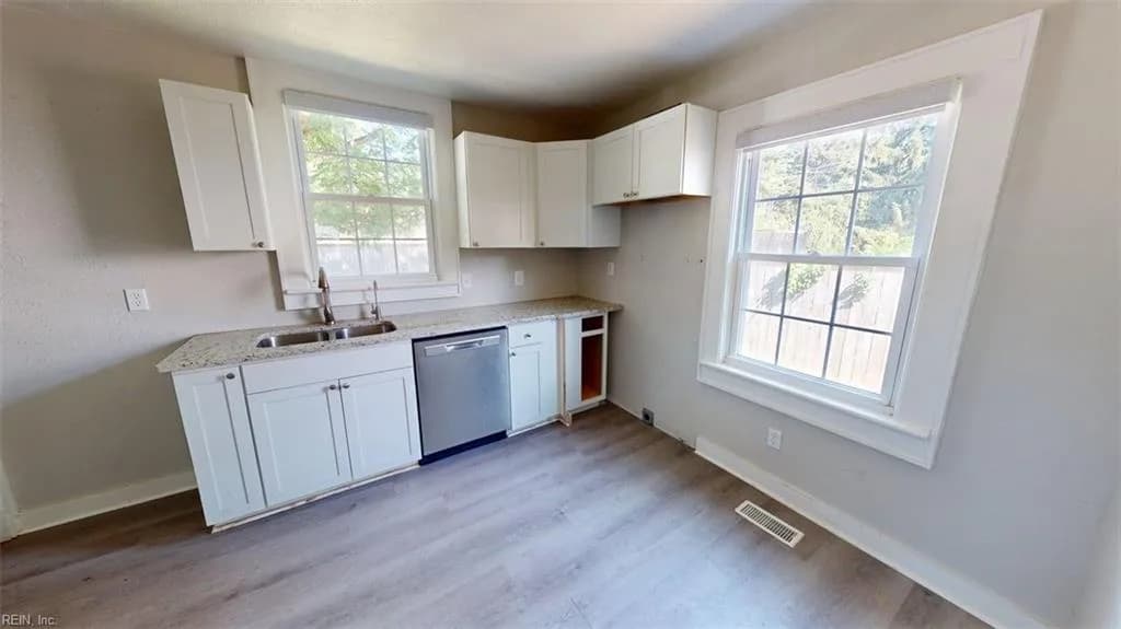 307 Elizabeth ST, SUFFOLK VA 23434 thumb 9