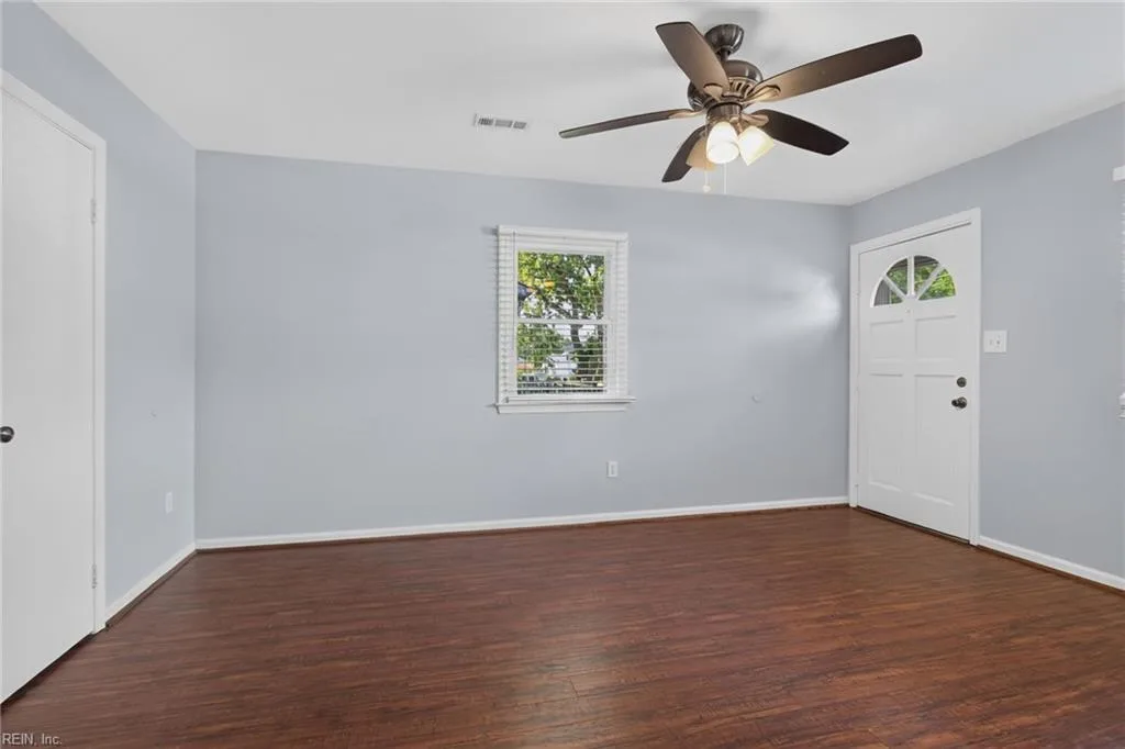 120 Downes ST, HAMPTON VA 23663 thumb 7