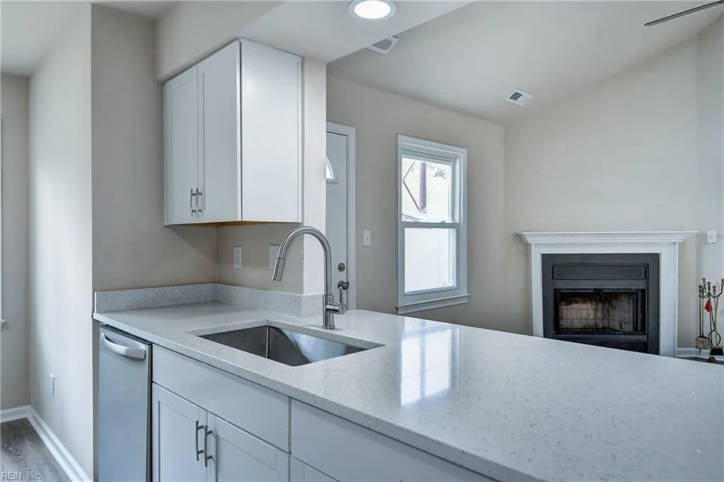 2133 Weybridge DR, VIRGINIABEACH VA 23454 thumb 12