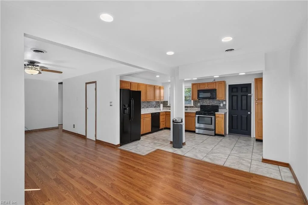 138 Banneker DR, WILLIAMSBURG VA 23185 thumb 8