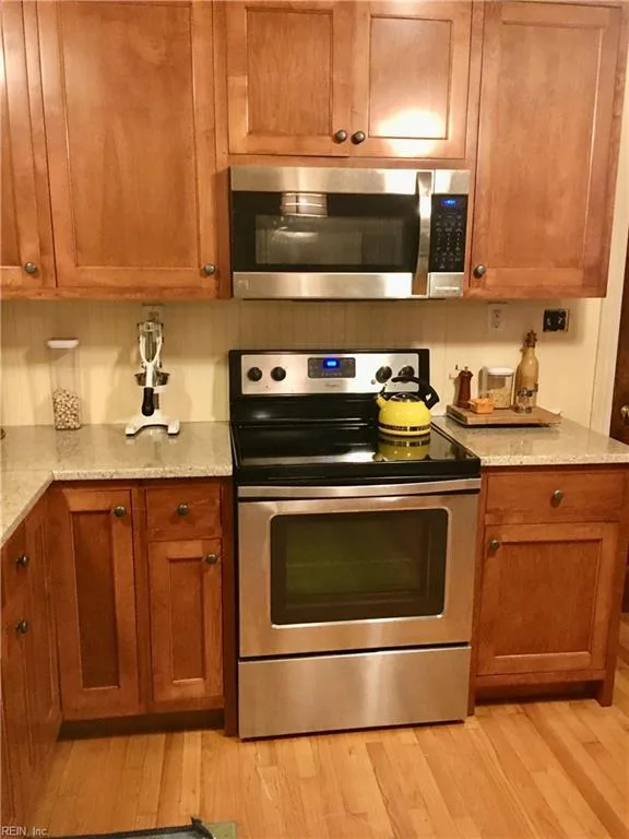 1300 Elk AVE, NORFOLK VA 23518 thumb 7