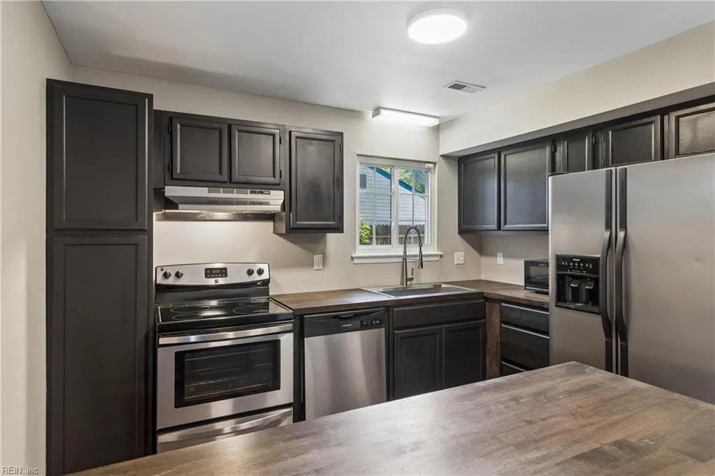 453 Wyn DR, NEWPORTNEWS VA 23608 thumb 11