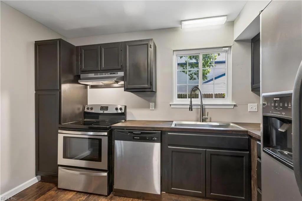 453 Wyn DR, NEWPORTNEWS VA 23608 thumb 9