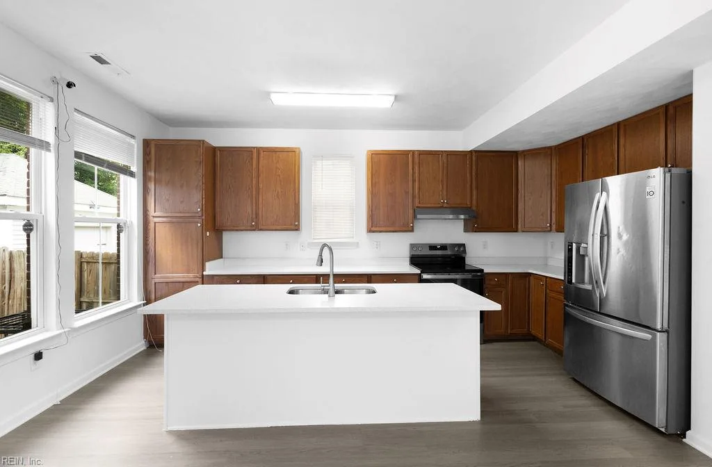 220 W 33rd ST, NORFOLK VA 23504 thumb 10
