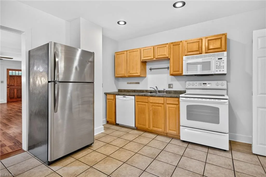 909 Decatur ST, CHESAPEAKE VA 23324 thumb 8