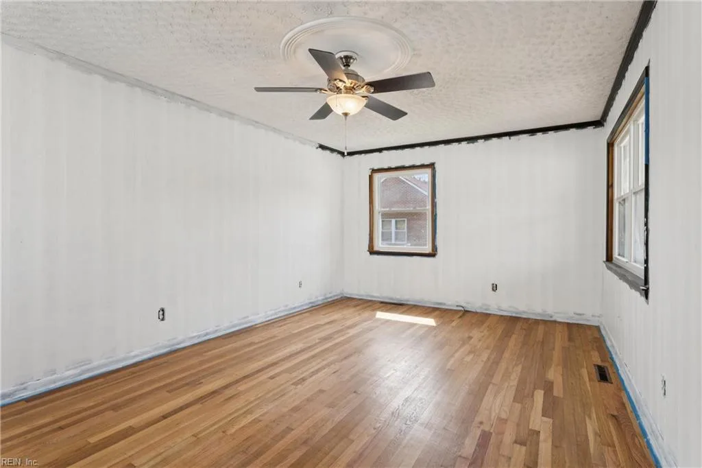1006 Easterly AVE, HAMPTON VA 23669 thumb 7
